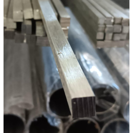 barra quadrata ACCIAIO INOX AISI 304 trafilato
