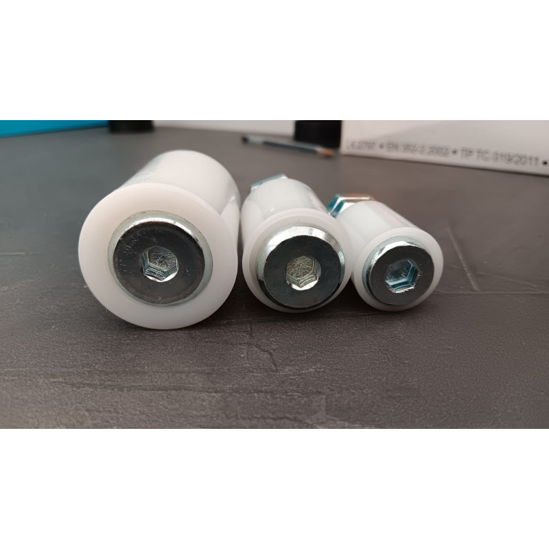 Rullo Guida Nylon Cancelli Scorrevoli | Oliva Acciaio